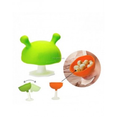 Mombella silikoninis kramtukas Žalias grybas kūdikiams - vaizdas išverstos kepurytės