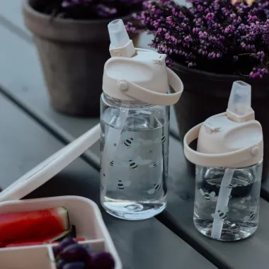Gertuvė vaikams Bitutės, 350 ml ir didesnės talpos panaši vaikiška gertuvė
