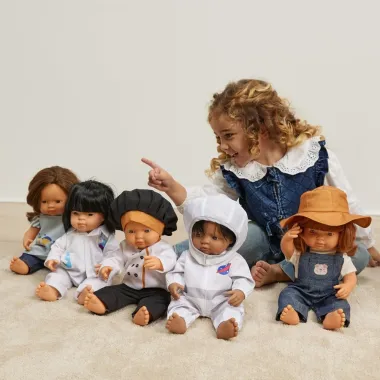 Miniland ūkininko komplektas lėlei (38 cm) ir su lėlėmis žaidžianti mergaitė