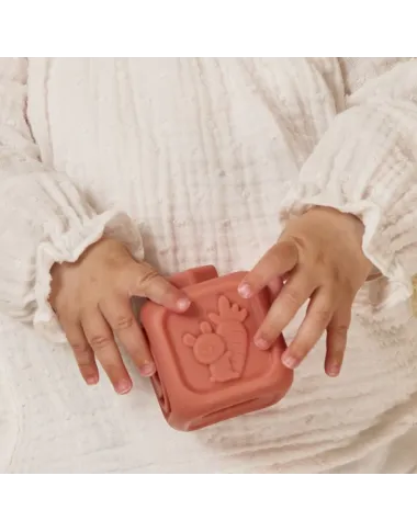 Miniland minkštos silikoninės sensorinės kaladėlės kūdikiams.