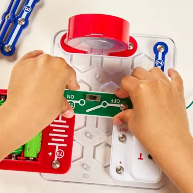 Elektros grandinės mokomasis rinkinys su tikru FM garsu vaikams nuo 8 metų