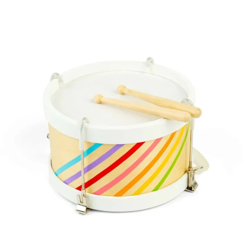 Medinis būgnas su vaivorykštės juostomis ir būgneliais.