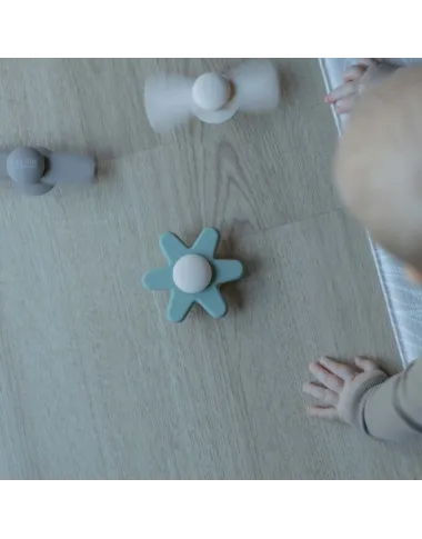 Silikoniniai suktukai kūdikiui (3 vnt.): baltas, rudas ir žalsvas